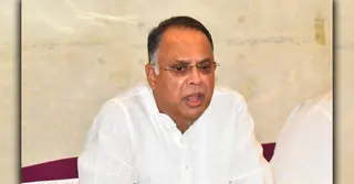 আগামী সপ্তাহ থেকে লোডশেডিং কমে আসবে: বিদ্যুৎমন্ত্রী